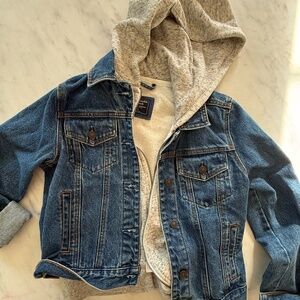 Women's A&F denim hooded jacket, size small, like new